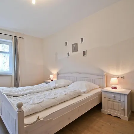 Landhuus Leybucht Ferienwohnung 1 *